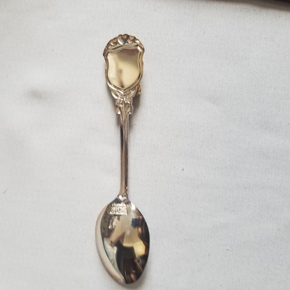 Candis Silverplated Mother's Day Vintage Collectible Spoon with Heart and Rose - Picture 4 of 6